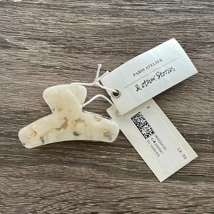 NWT & Other Stories Mini Clip